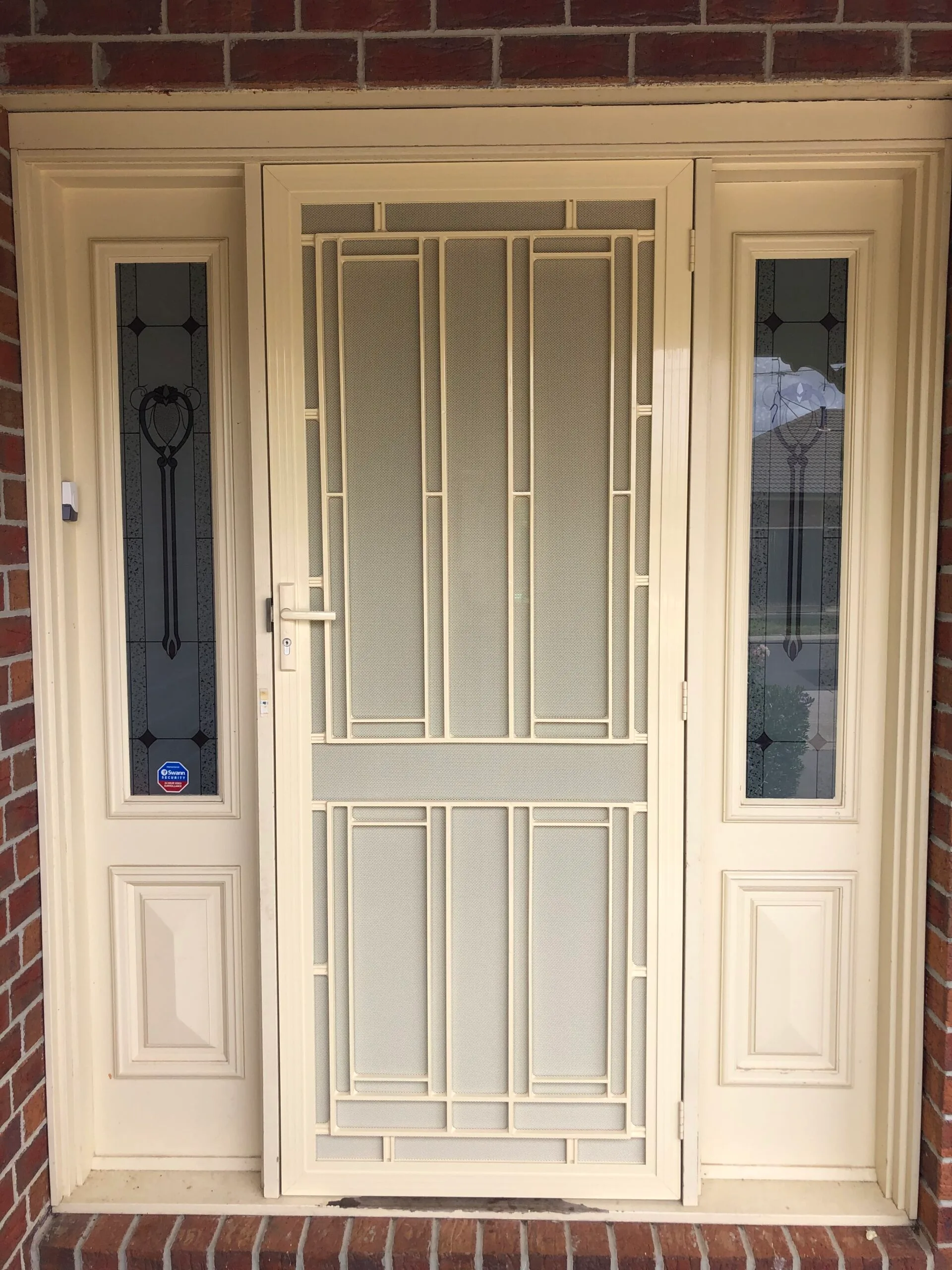 Aluminium casting doors