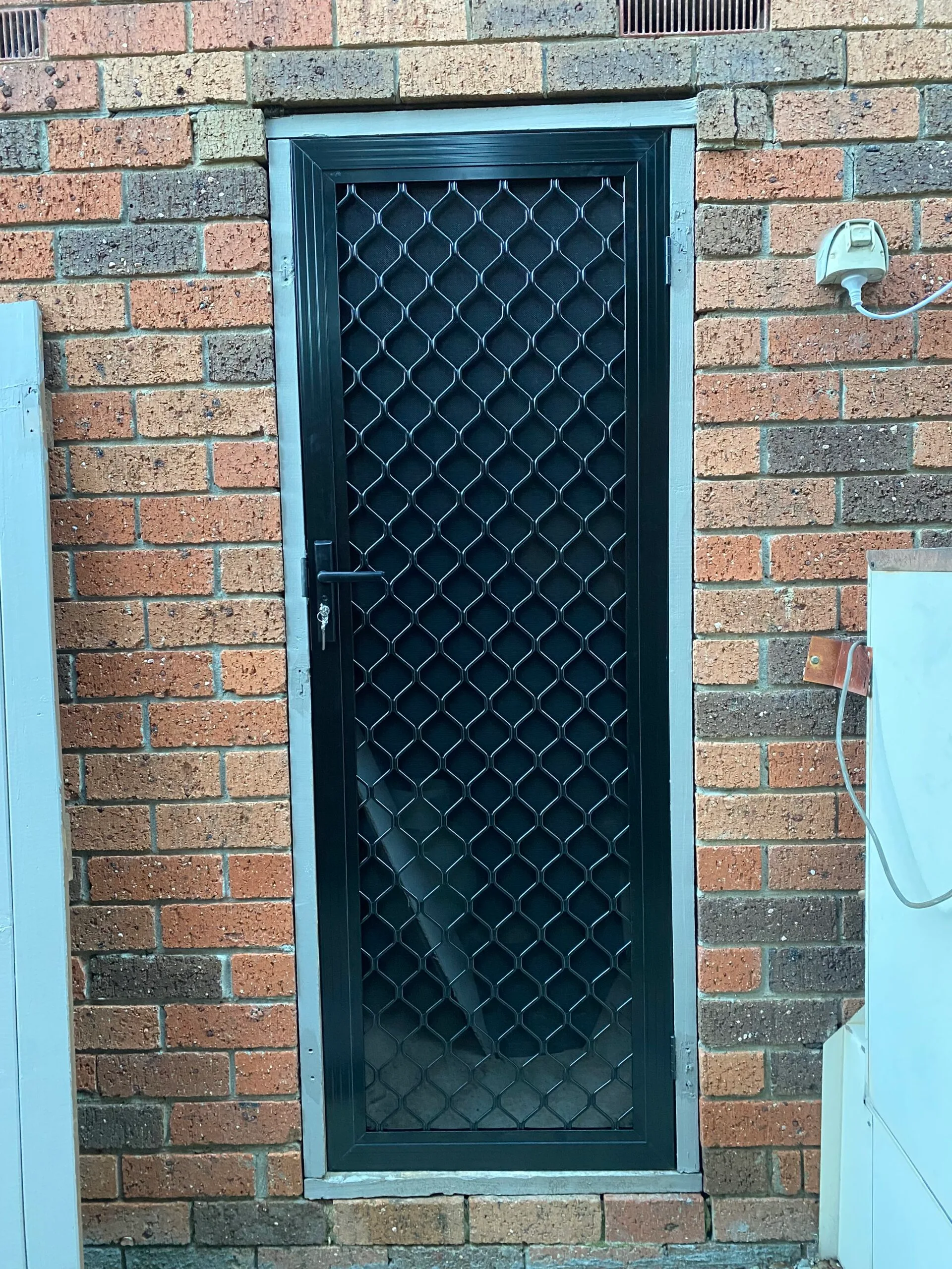 ALU GRILLE